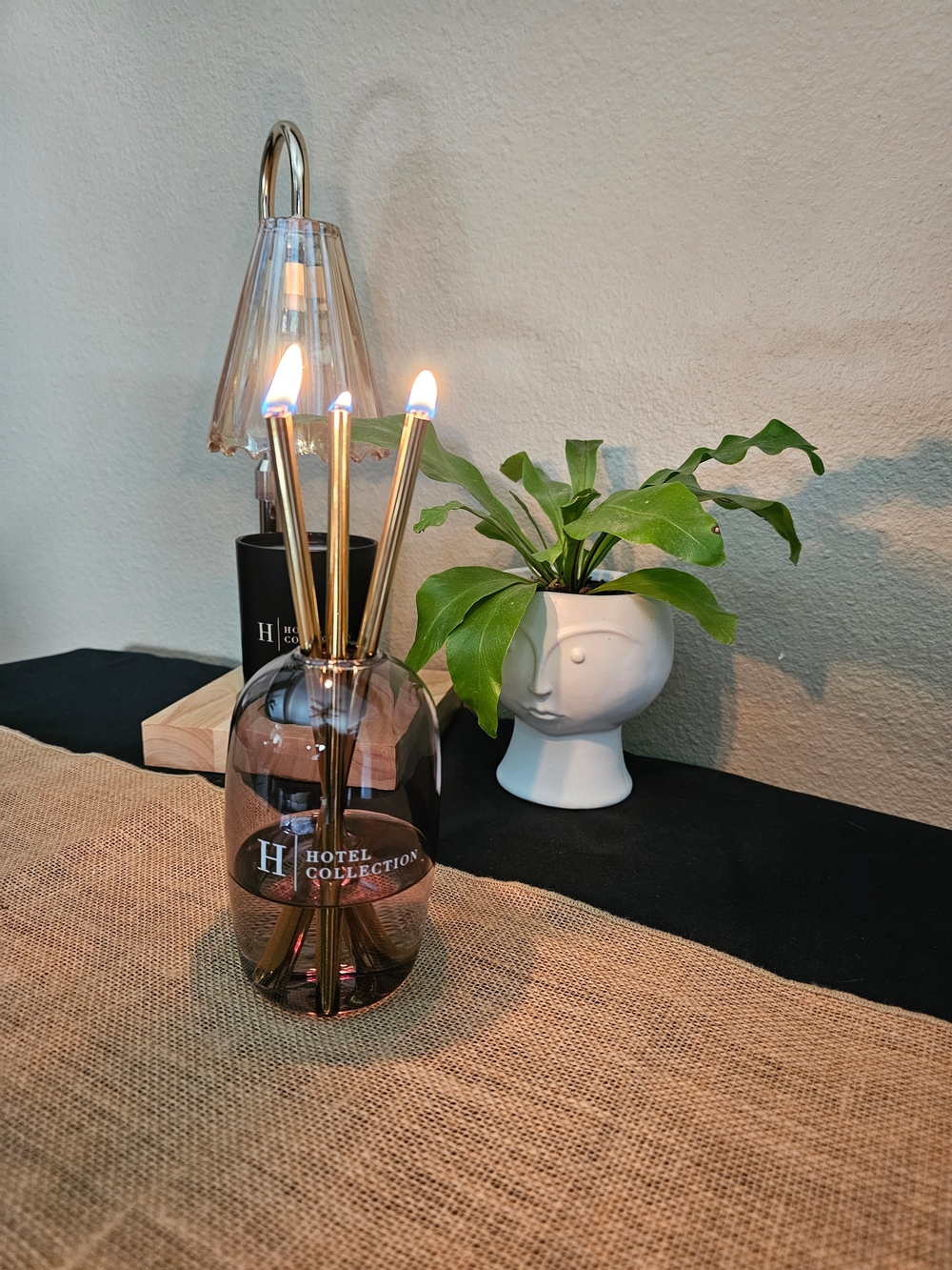 Hotel Collection Infinity Reed Diffuser Set — Black & Gold - Picture 2 of 2